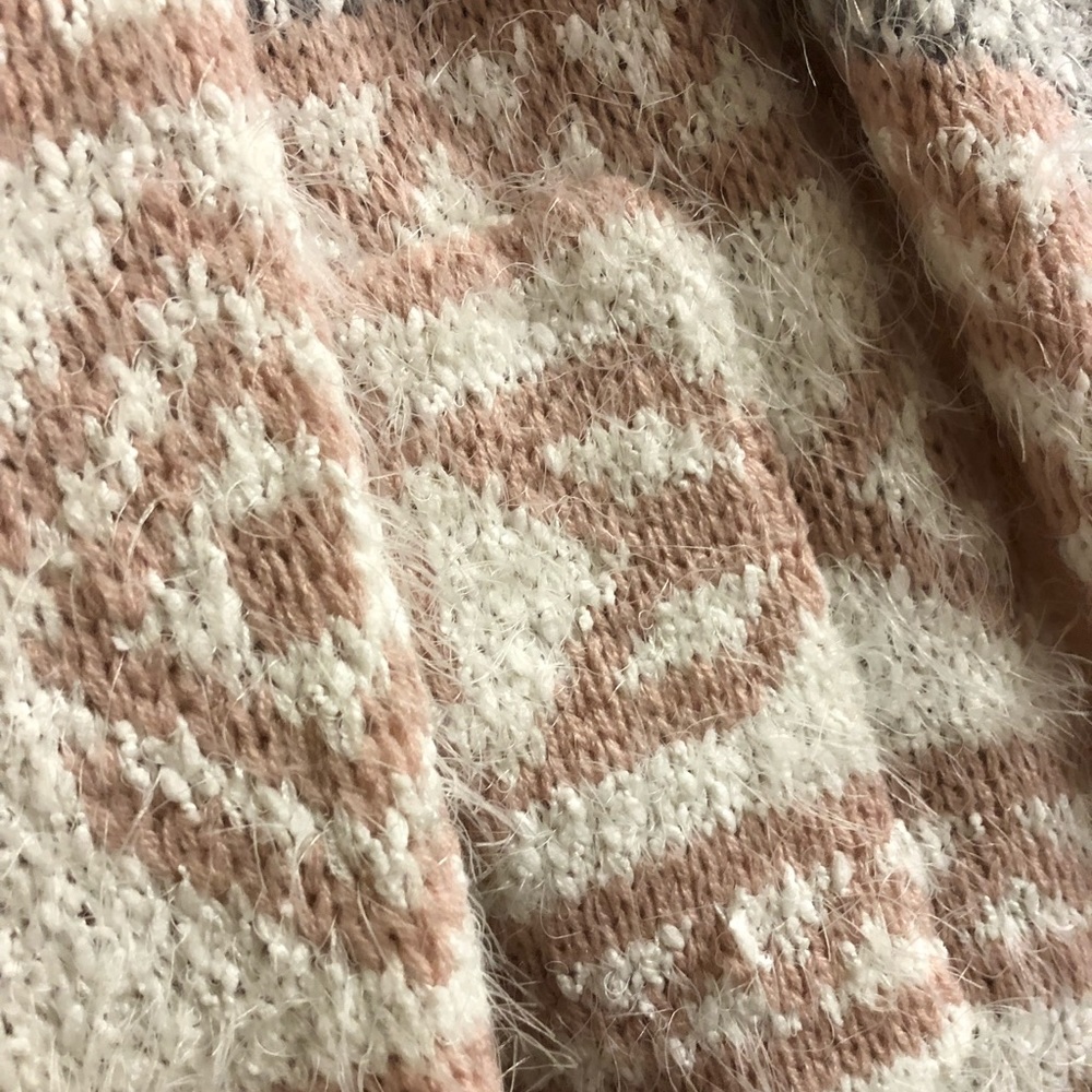 Cardigan - Picture 3 of 3